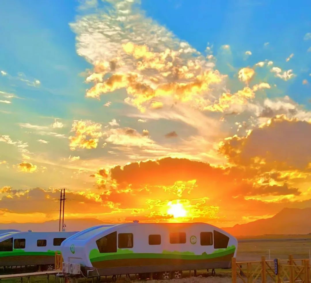 赛里木湖畔的“风景之屋”：立博移动民宿开启沉浸式旅行体验