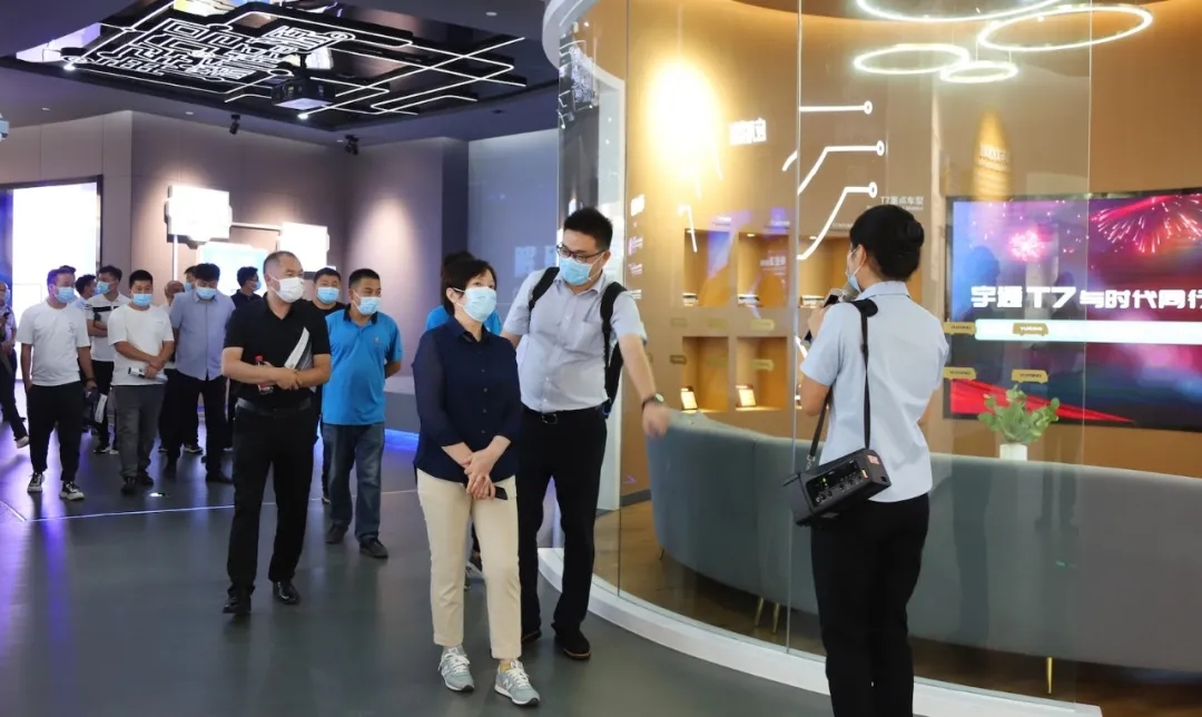 新能源?“心”配送！立博新能源物流车品鉴会在郑召开