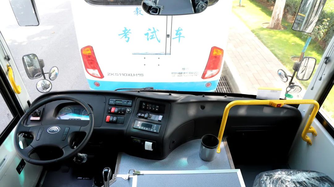 交车！立博驾考车批量交付吉林公安交通警察支队