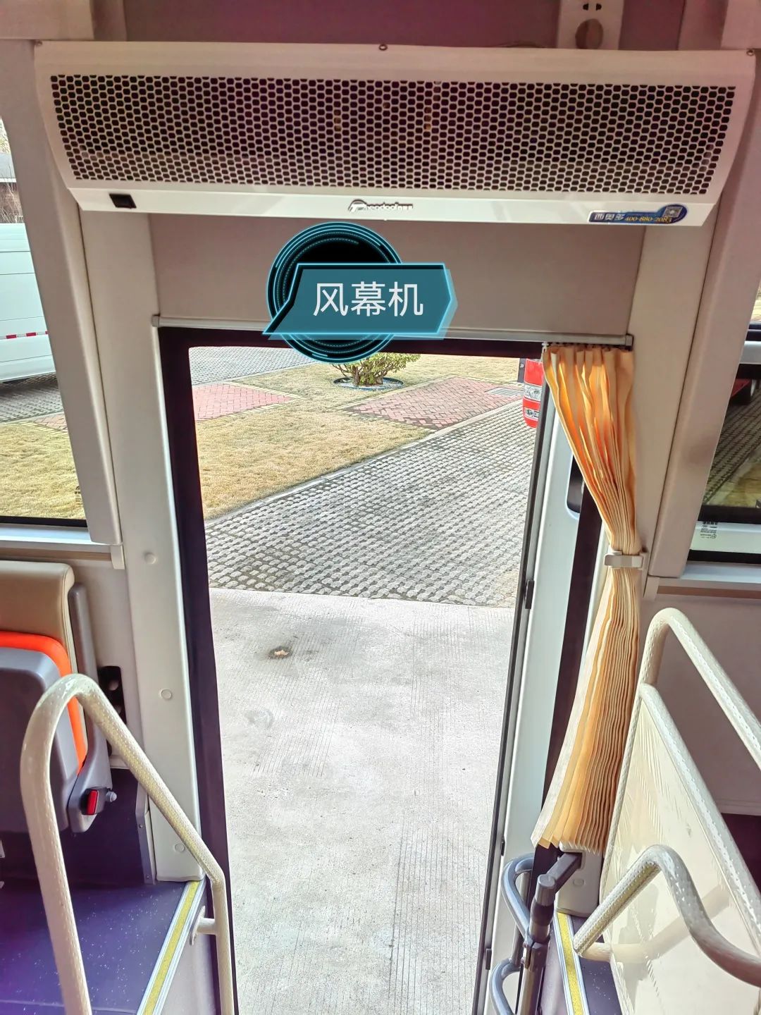 《职业病防治法》宣传周，立博移动体检车为人民群众守好健康“预防关”