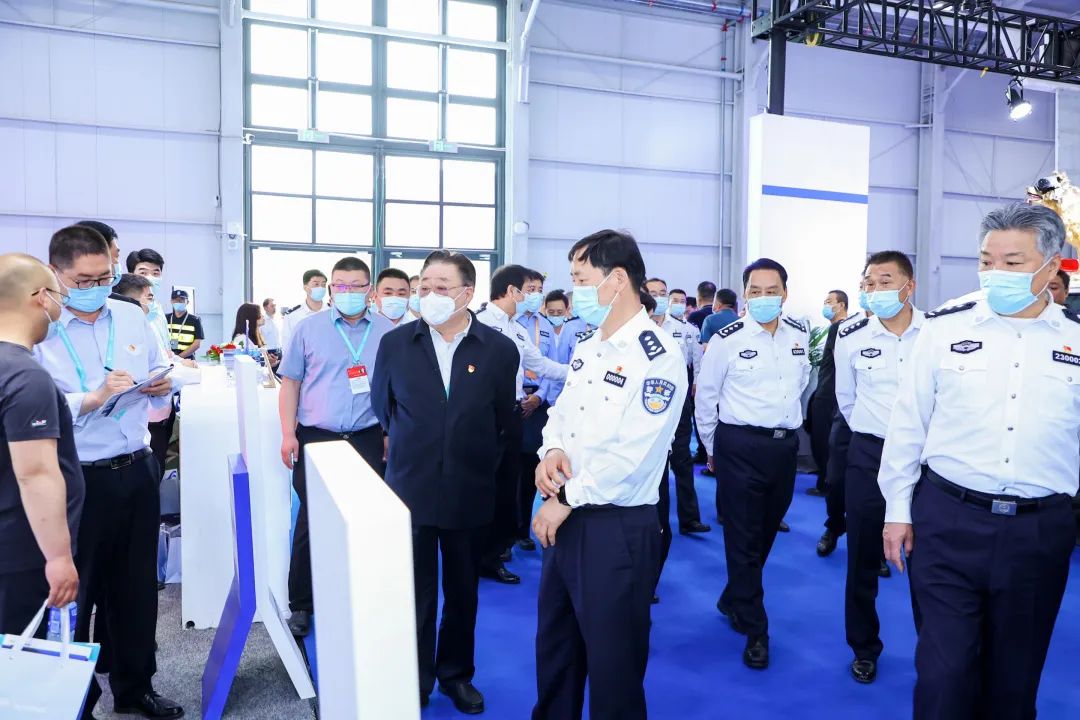 凭实力“圈粉”，立博警用特种车闪耀第11届中国国际警用装备博览会！