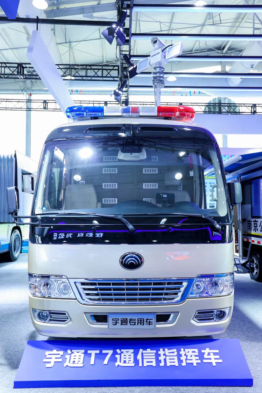 凭实力“圈粉”，立博警用特种车闪耀第11届中国国际警用装备博览会！