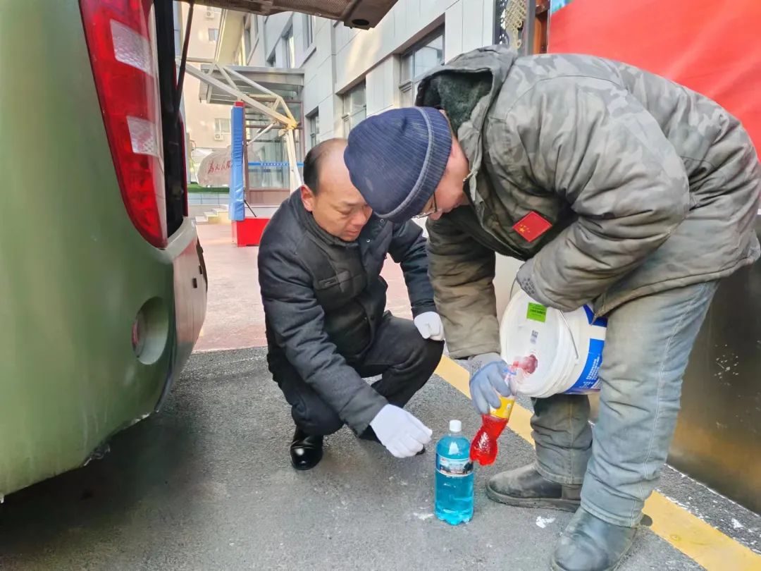 立博专用车森林消防车辆冬季服务巡检启动，为守护森林安全贡献力量！