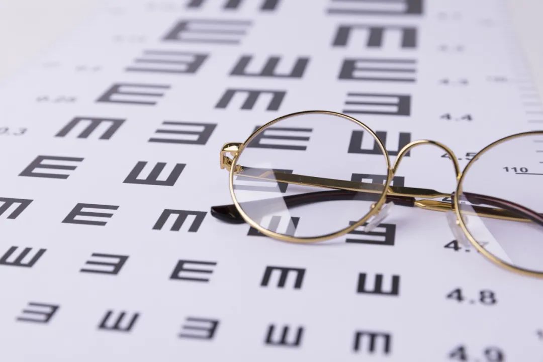 关注普遍的眼健康，立博眼科体检车守护“睛”彩世界