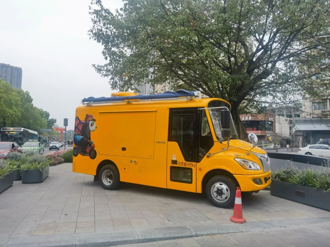 当立博移动售卖车与麦当劳相遇，移动商业正在经历怎样的转变？
